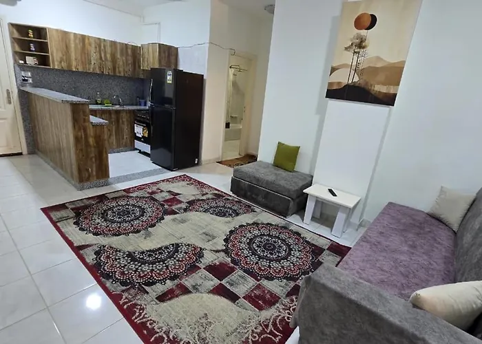 Paradise Pearl 2 Bedroom Gurdaka